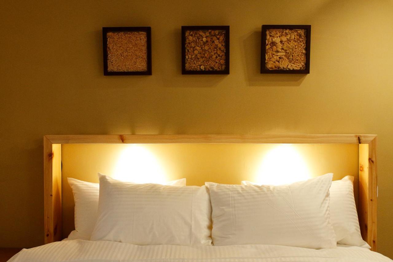My Way House 好巷一弄民宿 Bed & Breakfast Tainan Luaran gambar